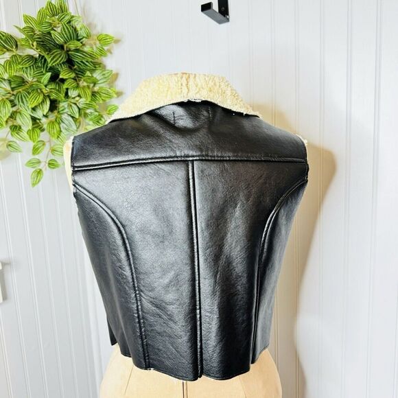 Women Sz L Black Faux Leather Sherpa Jacket Vest Say What? Retro Style CUTE 0847 - Picture 5 of 10